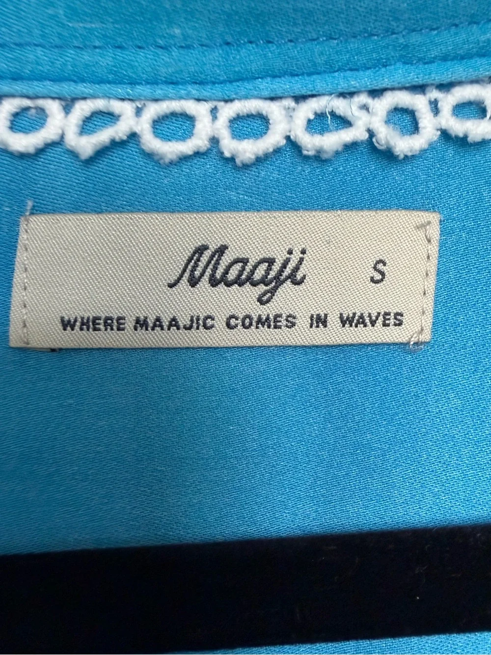 Maaji Larissa Button-Up Cover-Up Shirt in Blue Ombré, Size Small